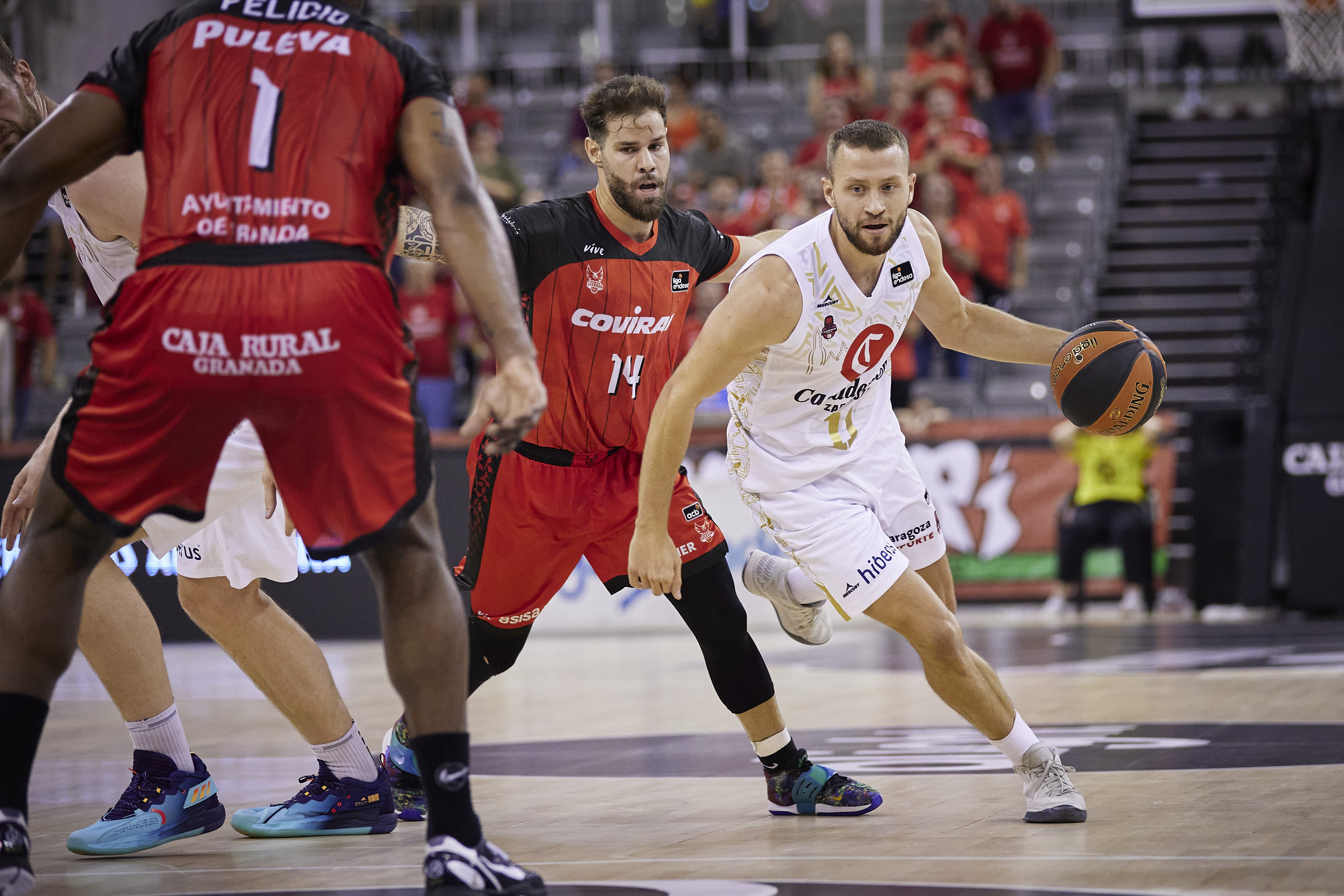 Una casi remontada demasiado tardía. Destacan Urtasun y Luke Maye en el último amistoso antes de la ACB.