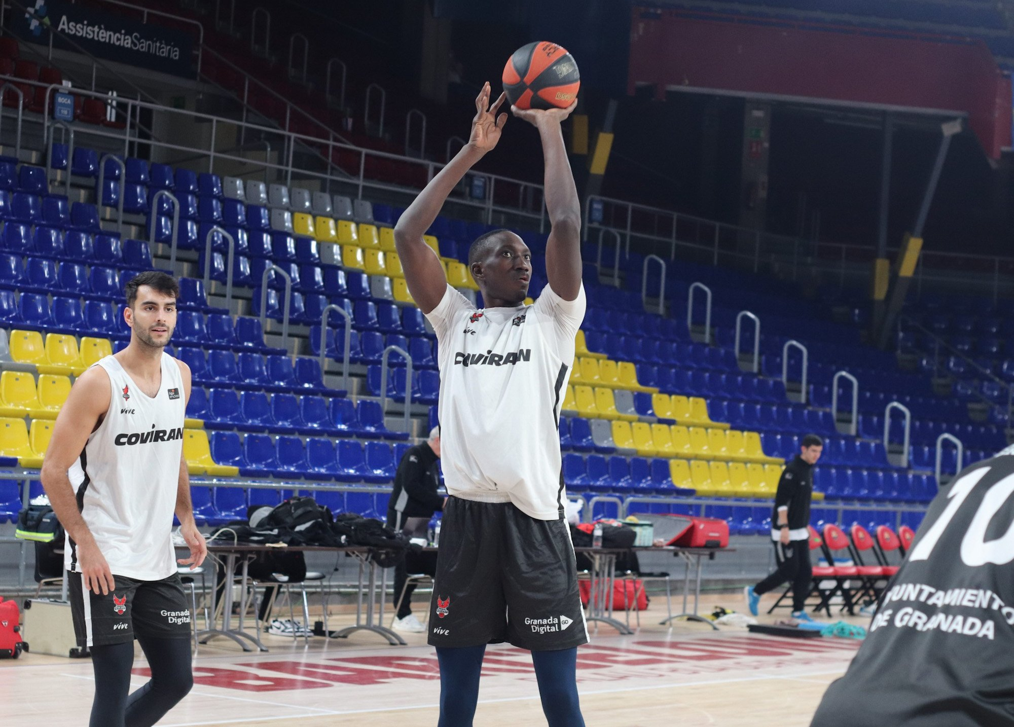 Pablo Pin: «No es más especial por ser el Palau, ni por ser el Barça. Es un partido contra un gran rival, e intentaremos disfrutar y hacer nuestro juego»