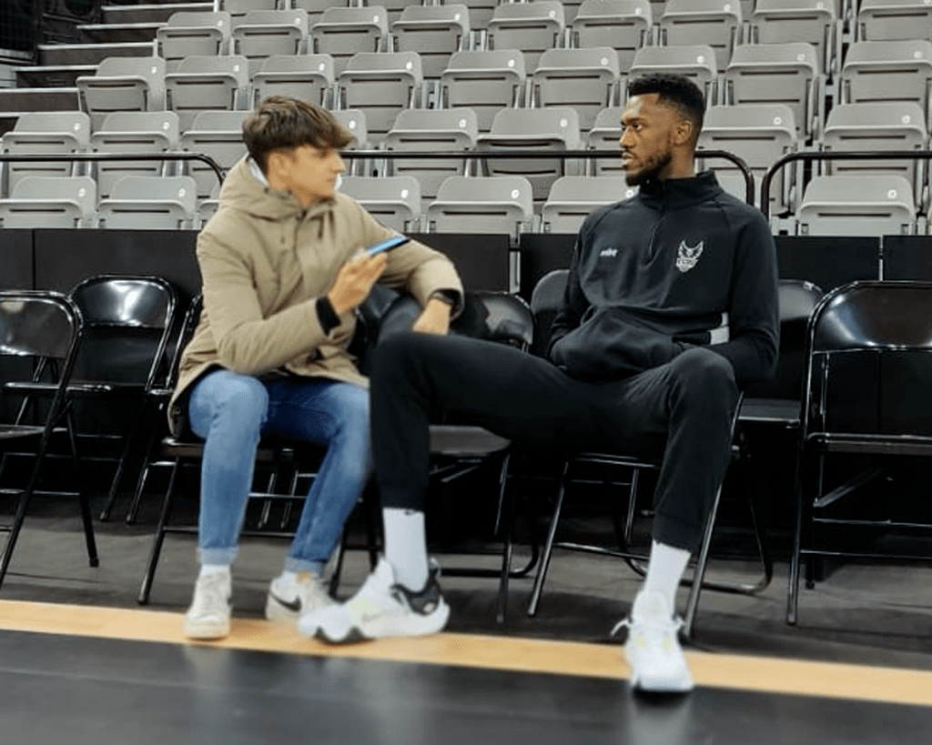 «Granada me ha acogido con los brazos abiertos» | Entrevista en exclusiva a Mike&nbsp;Moore