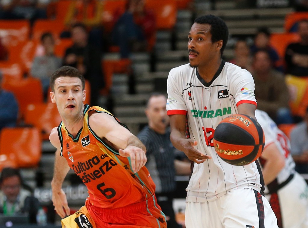 Sin tino a domicilio (Valencia Basket 80-72 Covirán&nbsp;Granada)