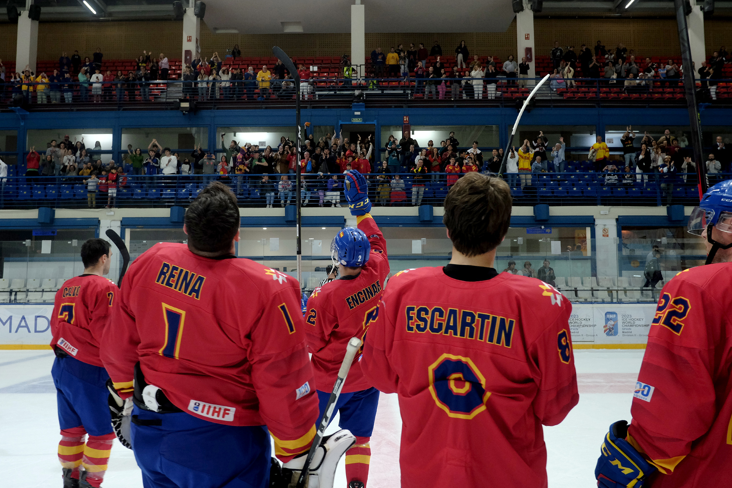 España asusta y se coloca líder provisional en la inauguración del Mundial IIA