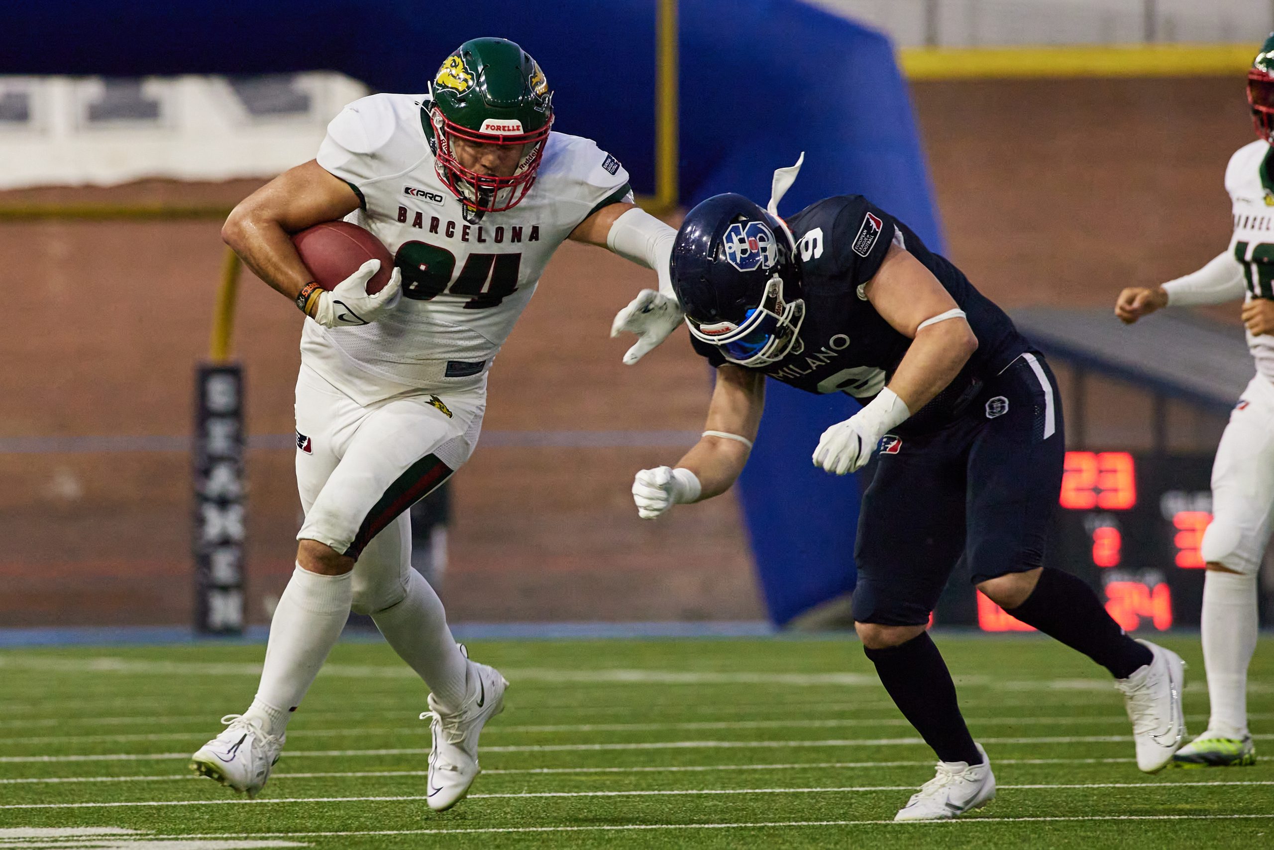 Los Dragons vencen en Milán en su primera visita del año