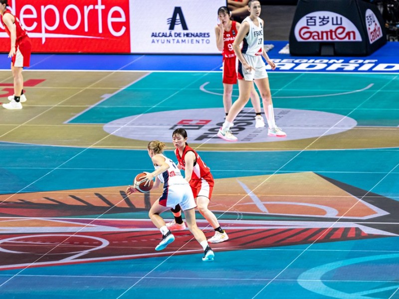 Estreno con éxito de los suelos LED en el Mundial U19 de&nbsp;Madrid