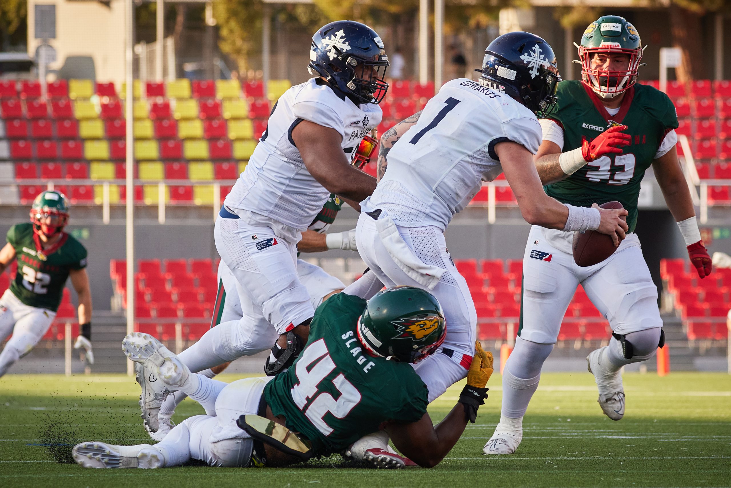 Jornada de reencuentros en el Olímpic para la sexta derrota consecutiva de los Dragons