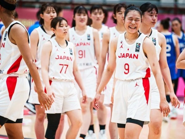 La selección femenina Sub-19 de Japón intentó 50 triples en su primer partido del mundial y se quedó a las puertas de dos récords&nbsp;históricos