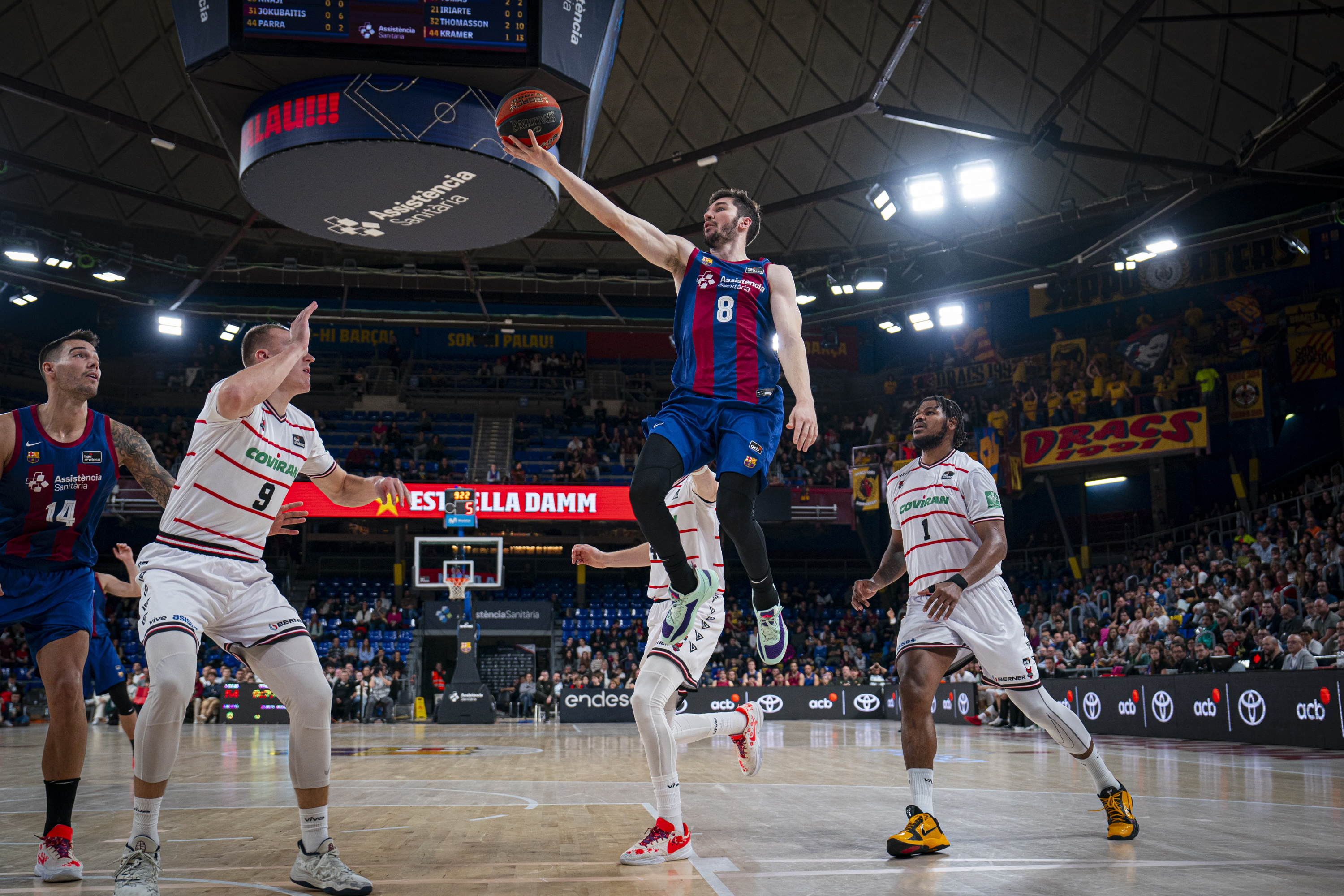 El Covirán se honra en el Palau en un polémico partido (Barça 80 – 69 Granada)