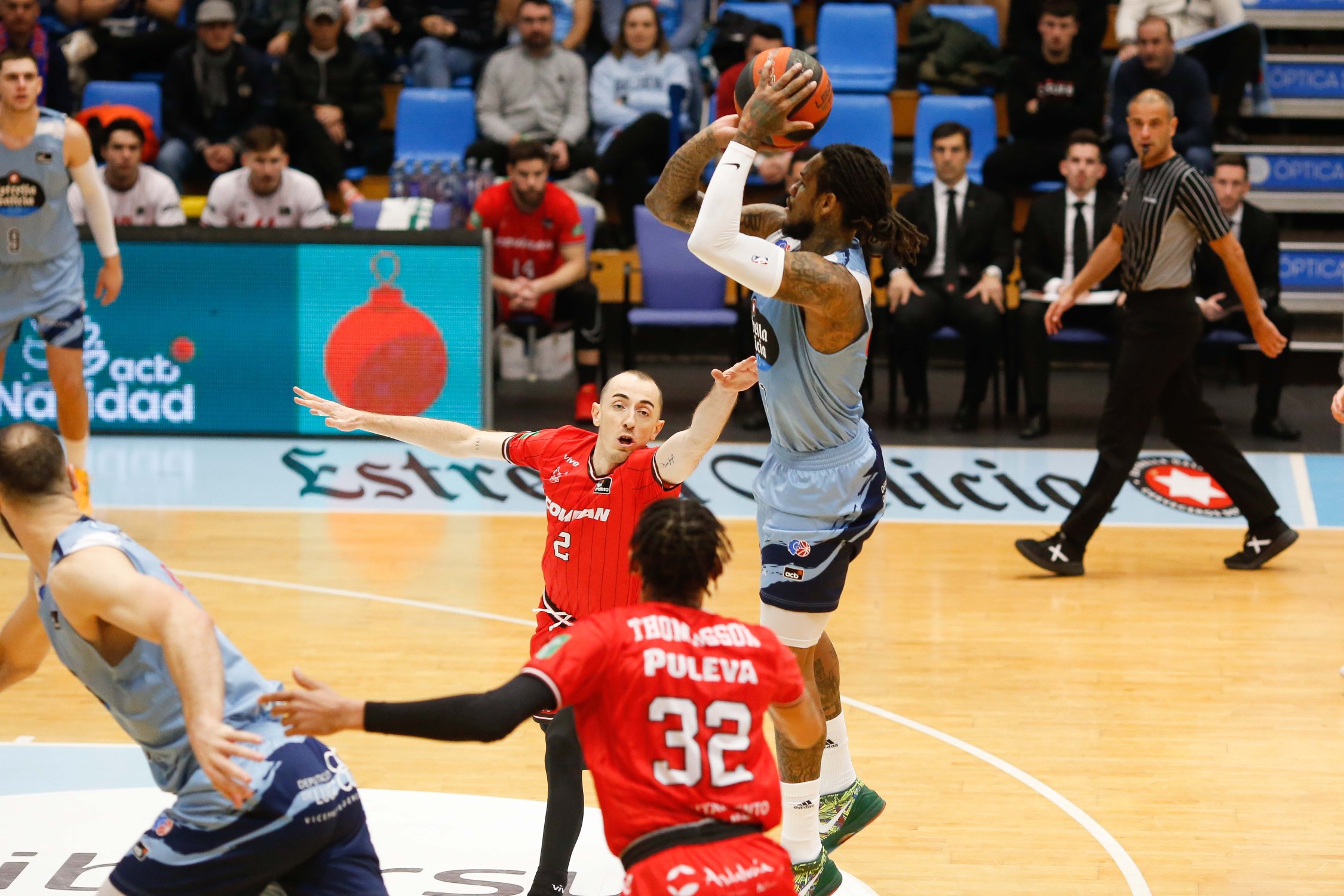 Covirán Granada no consigue romper la maldición del Pazo dos deportes (Río Breogán 85-79 Covirán Granada)