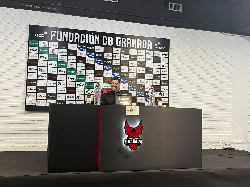 Pablo Pin: «El fichaje no llega para el&nbsp;domingo»