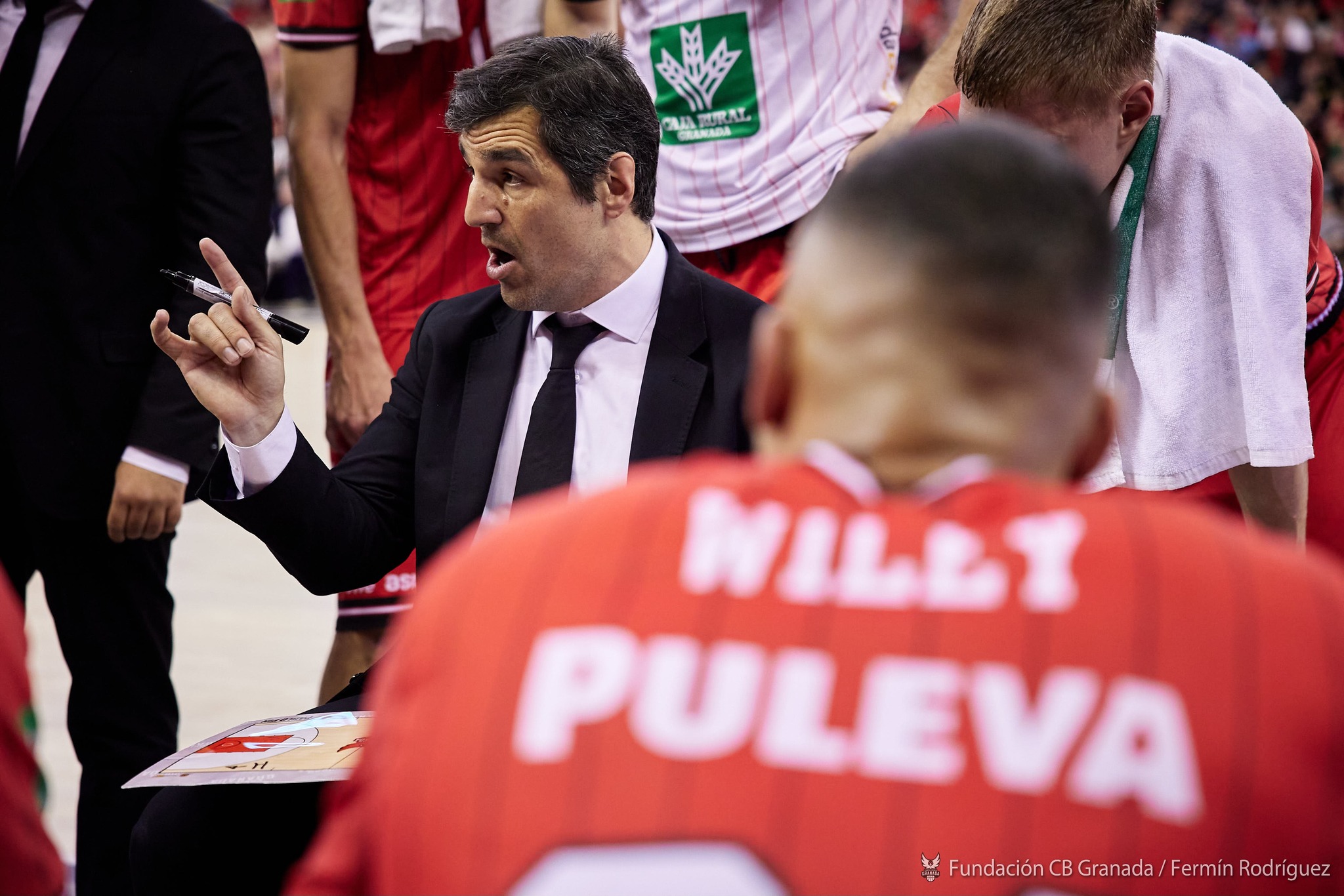 Pablo Pin, ante el momento decisivo de la temporada: «Ganar nuestros dos partidos no requiere cuentas»